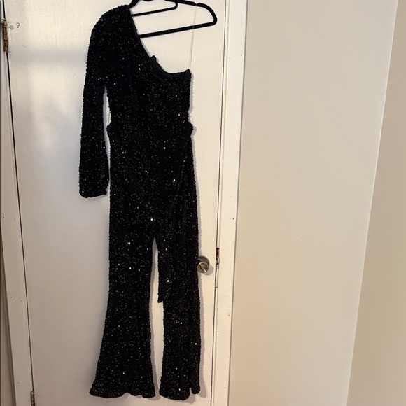 Glamorous Black Sequin One-Shoulder Jumpsuit - Picture 1 of 7